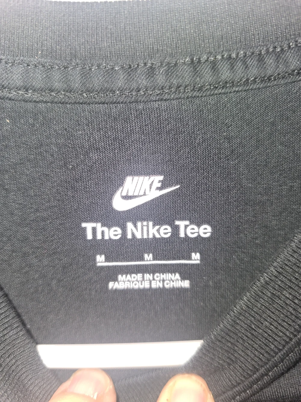 Nike Men's Black Long-Sleeve Swoosh Logo Tee